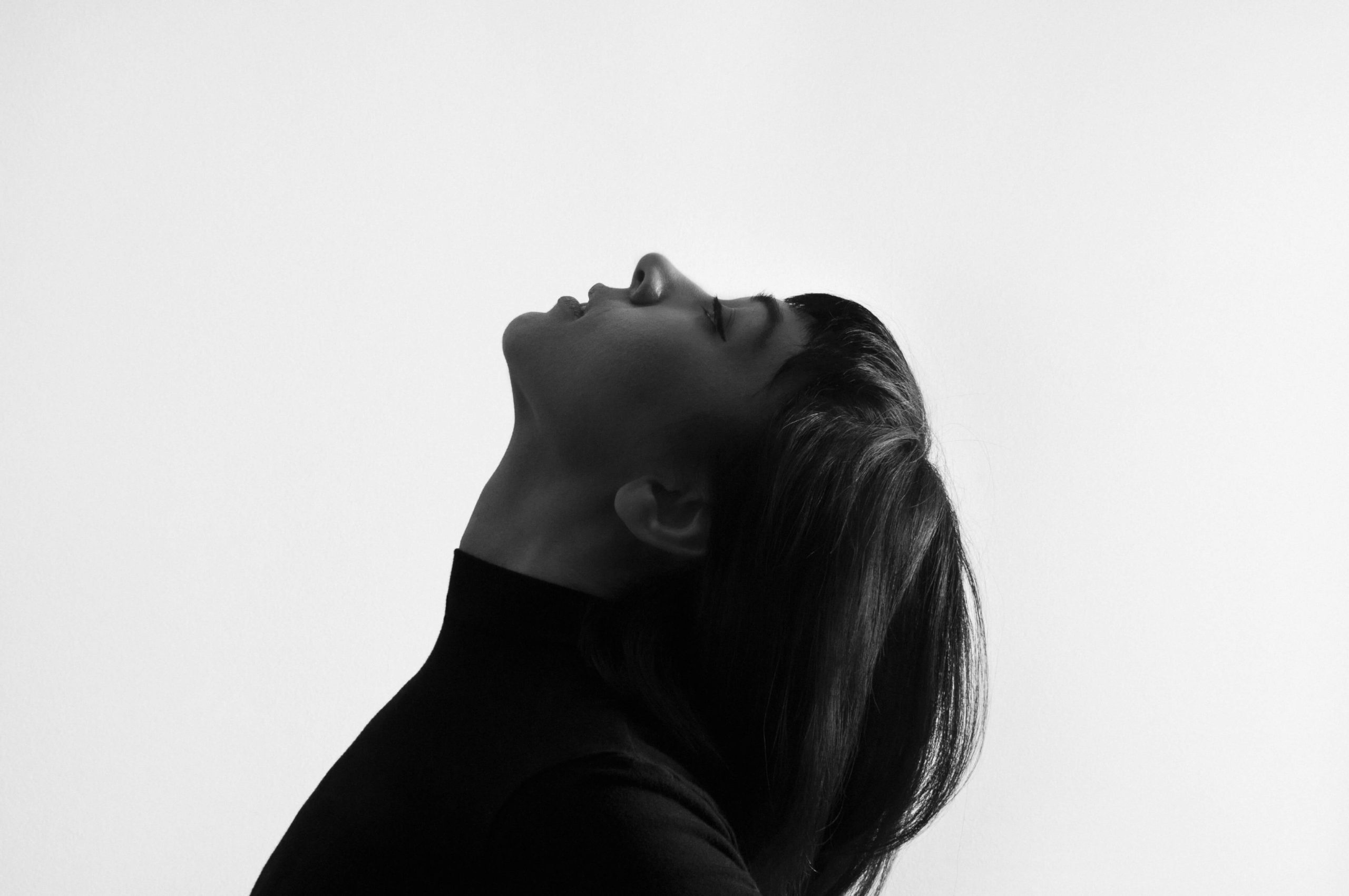 adult-black-and-white-person-972325 (2)