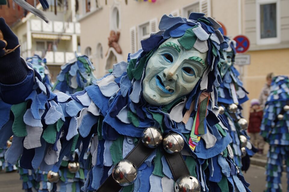 fool-1187197_960_720