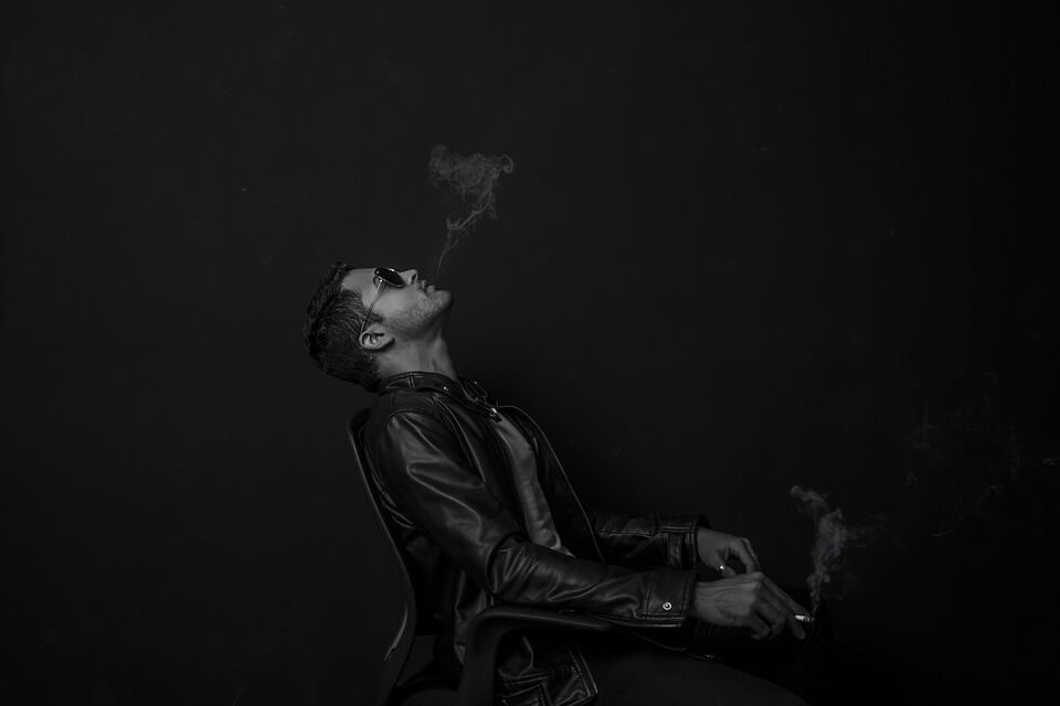 man-1854175_960_720